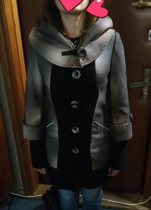 Пальто весна демисезонное оригинальный фасон серый, черный, меланж, капюшон2 фото