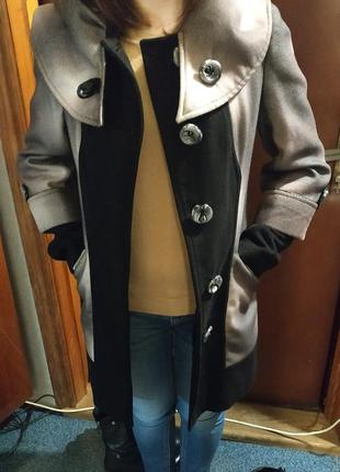 Пальто весна демисезонное оригинальный фасон серый, черный, меланж, капюшон4 фото