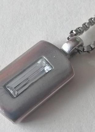 Подвеска-кулон на цепочке m&s.