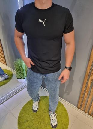 Мужская бордовая футболка puma с принтом на грудь пума черная мужская футболка puma с принтом на груди пума