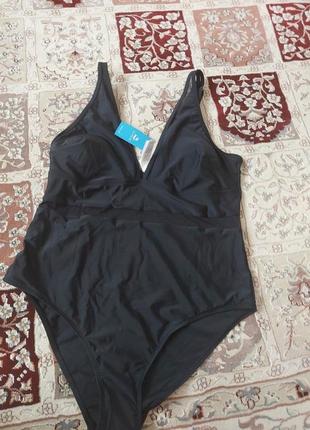 Черный купальник