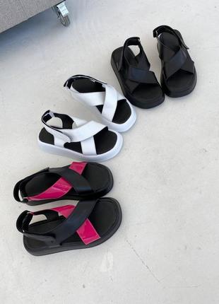 Классные трендовые босоножки на повышенной подошве натуральная кожа на липучке
