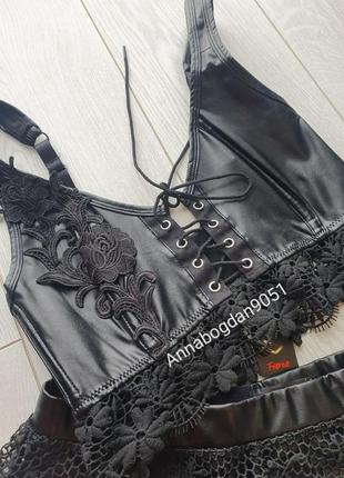 Комплект набір бюст трусики стрінги з відкритим доступом бюстьє пеньюар рольові ігри корсе...