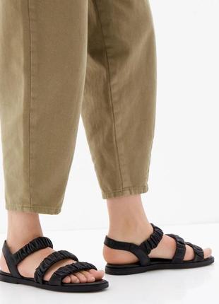 Geox  - женские кожаные босоножки сандалии 36