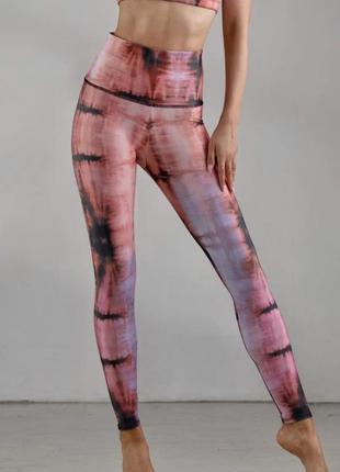 Легінси, лосини жіночі спортивні  міді onzie - dream tie-dye graphic high rise cша