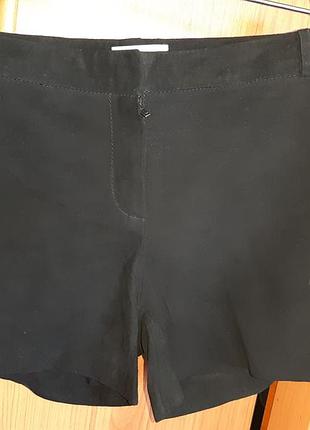Шикарные замшевые шорты promod (франция)