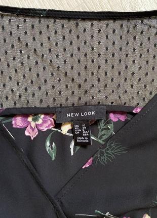 Блуза з квіточками сіточкою на спині5 фото