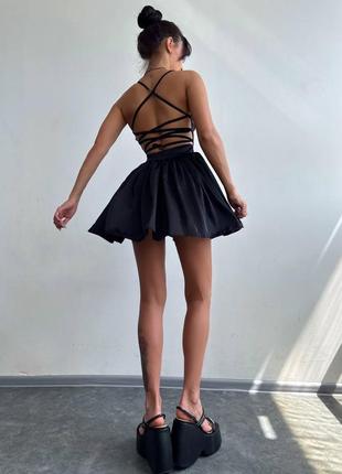 Шовкова сукня з пишною спідницею та шнурівкою на спинці3 фото