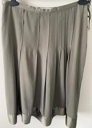 Шовкова спідниця у складку