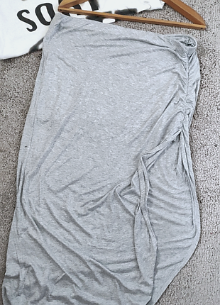 Легка трикотажна спідниця