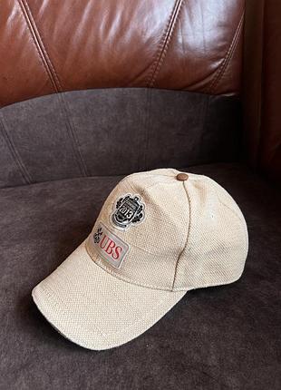 Кепка бежева ubs