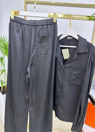 Женский брендовый летний костюм штаны и рубашка lоewe6 фото