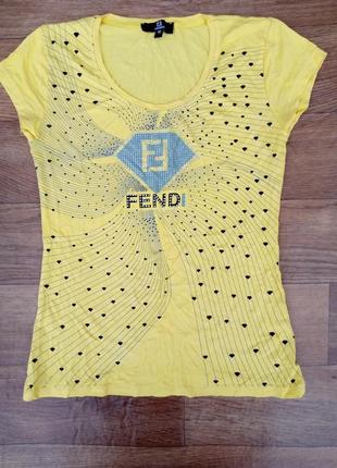 Футболка жіноча