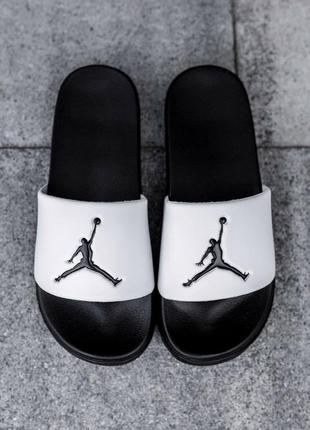 Летящее бордовое шлипанцы тапочки jordan черные летние шлепанцы jordan тапочки джордан5 фото