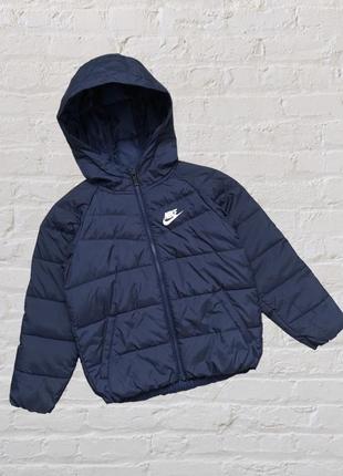Демісезонна курточка nike на дівчинку 6-7 років