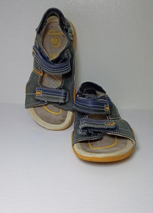 Босоножки сандалии детские. фирменные сандалии. босоножки для мальчика 28 р. кожаные сандалии3 фото