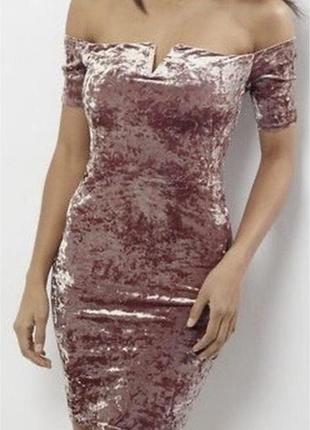 Платье велюр с открытыми плечами от new look
