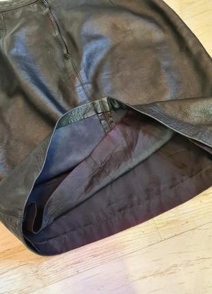 Классическая кожаная юбка-миди modern art англия5 фото