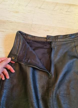 Классическая кожаная юбка-миди modern art англия6 фото