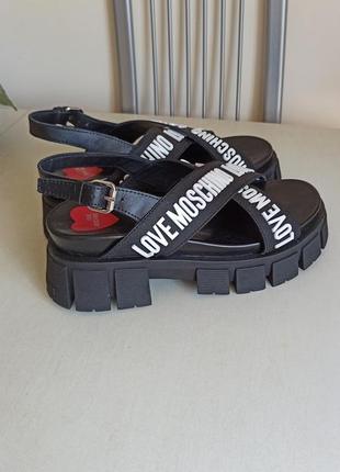 Босоніжки love moschino, 39-40р.