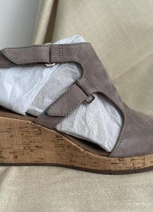 Босоножки женские clarks, размер 3,5