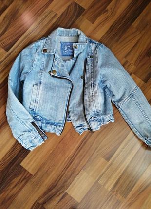Куртка -косуха джинсова на дівчинку 7-8 років