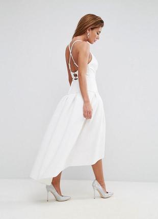 Невероятное праздничное белое неопреновое платье asos