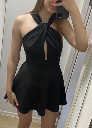 Платье черное с открытой спиной платье с декольте короткое черное платье2 фото