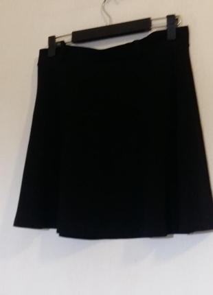 Базовая черная юбка полуклеш пояс в подарок4 фото