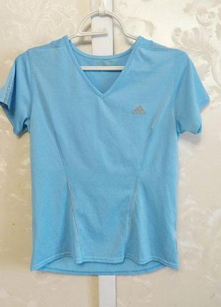 Голубая спортивная футболка adidas