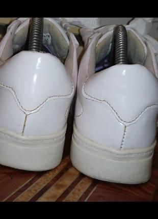 Фірменні гламурні кросівки newyorker.4 фото