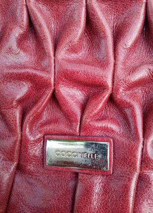 Продам брендовую кожаную сумочку от coccinelli8 фото