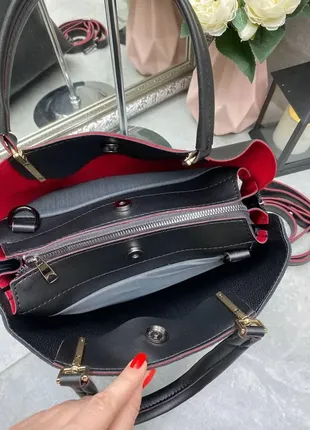 Черная с красным внутри - сумка на три отделения, с брелком, дорогой турецкий материал4 фото