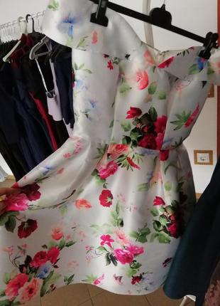 ‼️ликвидация товара‼️ распродажа 🔥 невероятное платье в цветочный принт от дорогого бренда5 фото