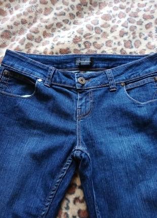 Отличные стрейчевые  джинсовые бриджи seductions/размер s/m4 фото