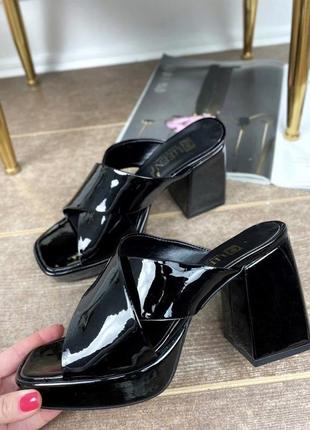 Шлепанцы сабо босоножки на каблуках с квадратным носком черные7 фото