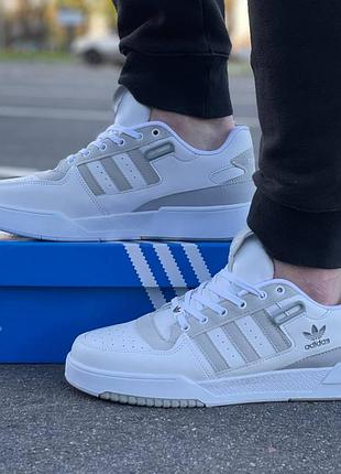 Мужские кроссовки adidas forum low white grey адидас форум рядлые белые с серым