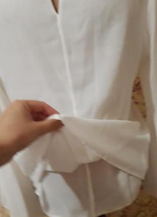 Белая двухъярусная шифоновая блуза с клешными 3/4 рукавами4 фото