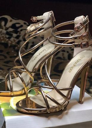 Босоножки,туфли,смешки