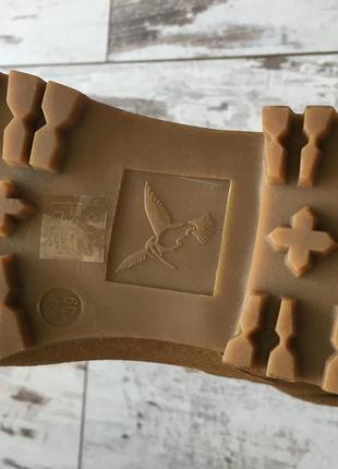 Черевики,чоботи замшеві