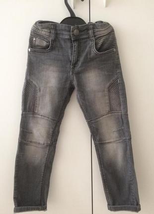 Джинсы в байкерском стиле