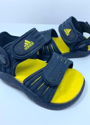 Босоножки adidas1 фото