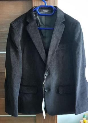 Вельветовий піджак школяру