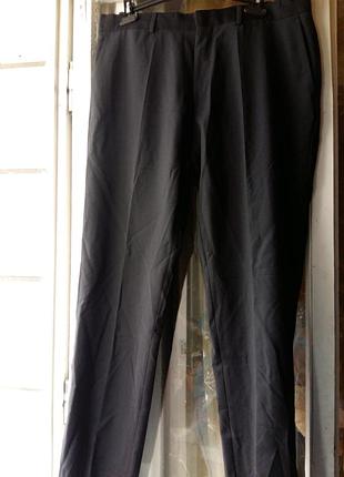 Стильні чернве штани штани офіс reiss 50-54р.