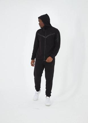 Демисезонный чёрный спортивный костюм nike tech fleece чорни спортивний костюм nike tech fleece спортивний костюм найк теч фліс