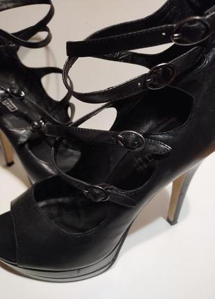 Модные женские кожаные туфли сандали  босоножки на каблуке с ремешками 5th avenue2 фото