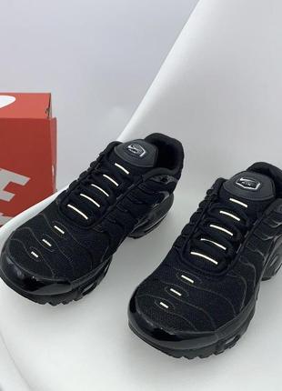 Мужские кроссовки nike air max plus tn+ black 40-41-42-43-459 фото