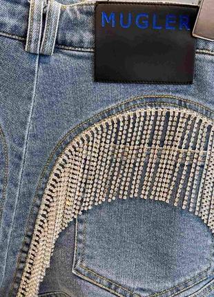 Женские брендовые джинсовые шорты с камнями5 фото