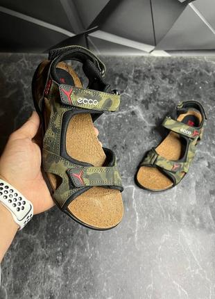 Стильные мужские сандалии эко ecco хаки из натуральной кожи/кожаные хаки цвета/мужская обувь на лето