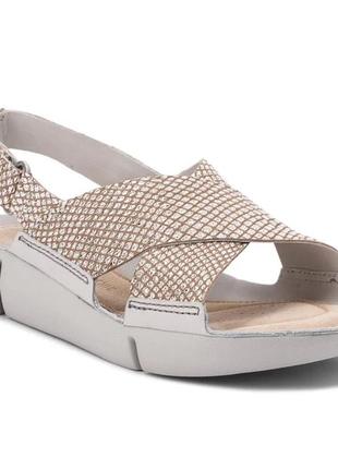 Босоніжки clarks